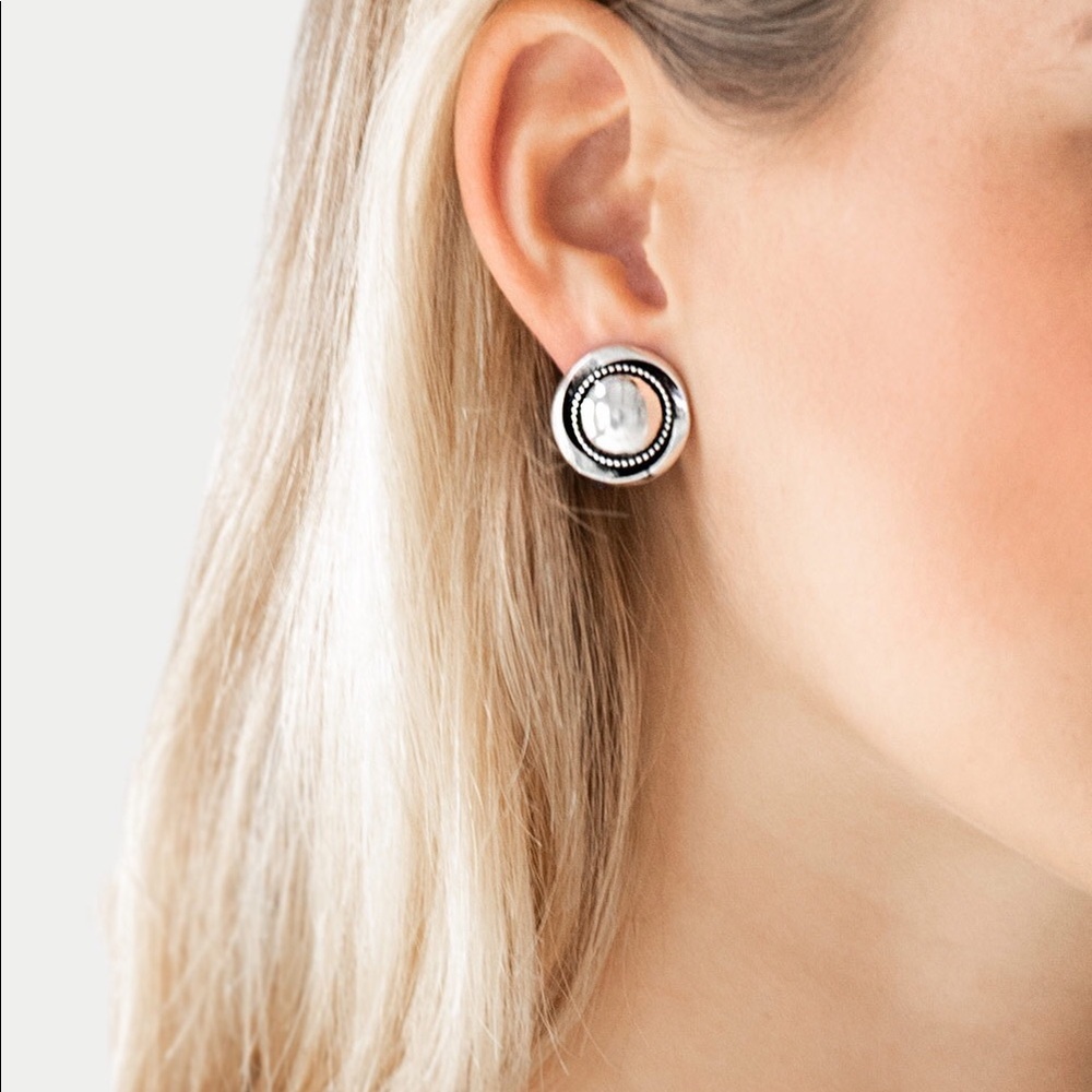 Clip on earrings